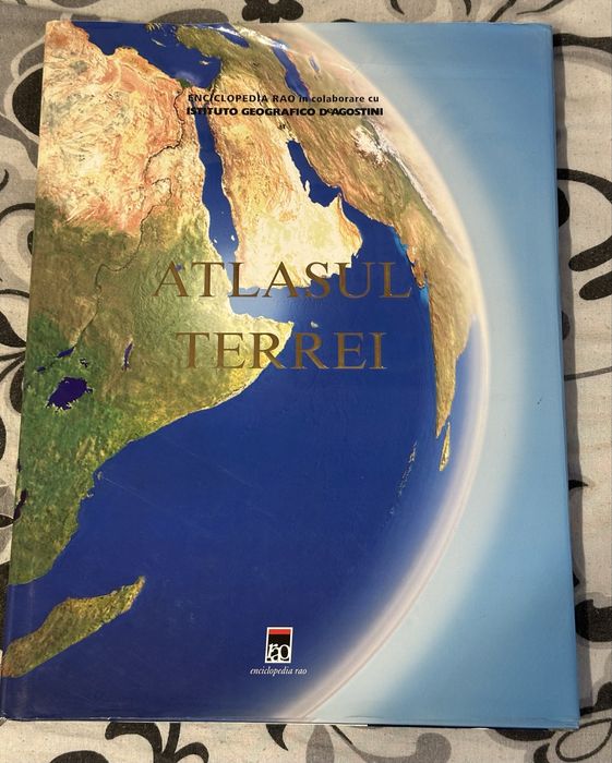 Atlasul Terrei. Atlas geografic al lumii