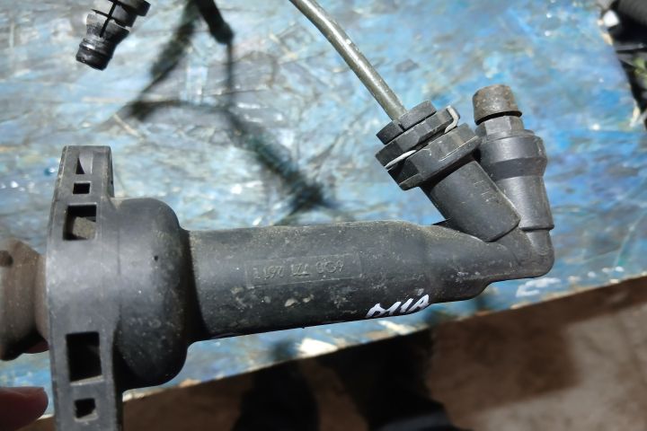 Pompa ambreiaj 6Q0721261E 6Q0721261E Volkswagen VW Polo a 4-a generat