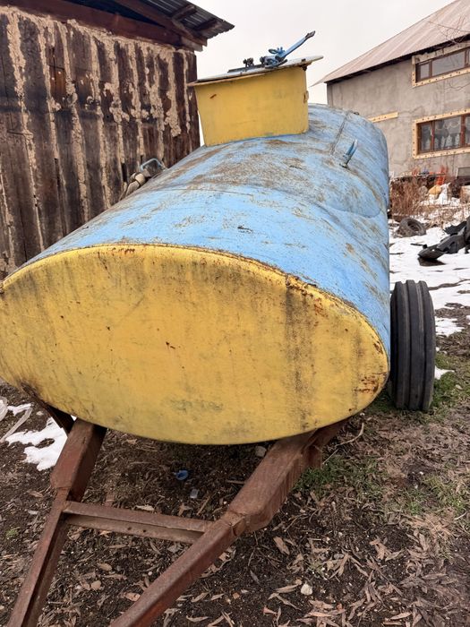 Цистерна, емкость