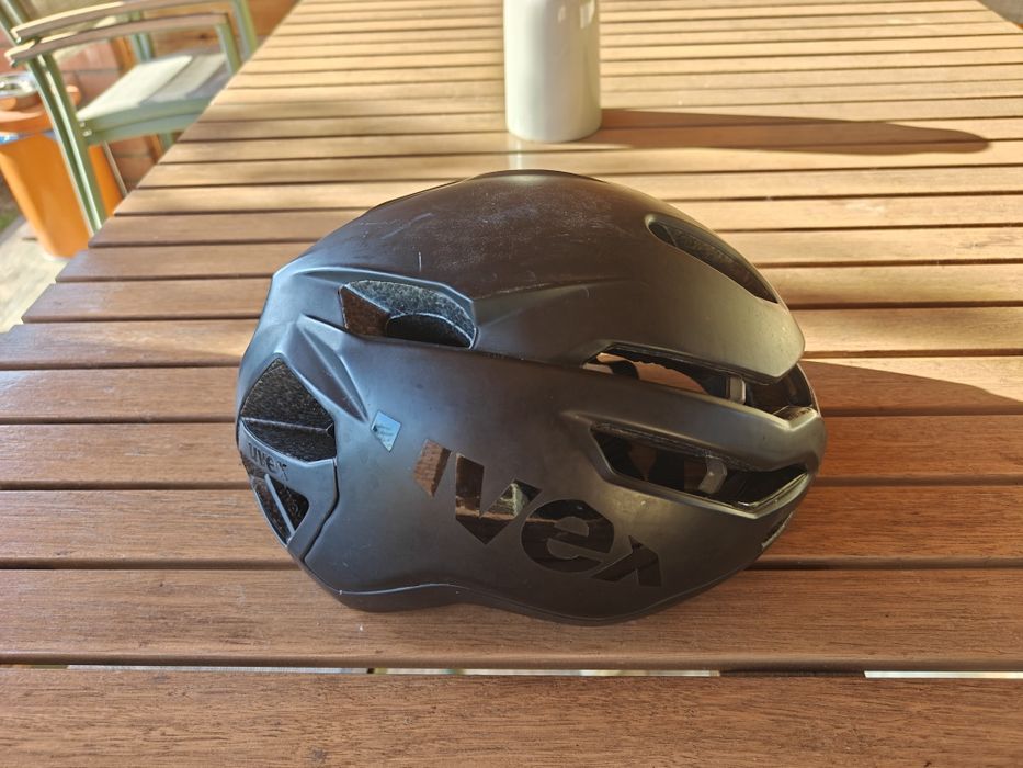 Casca uvex race  9