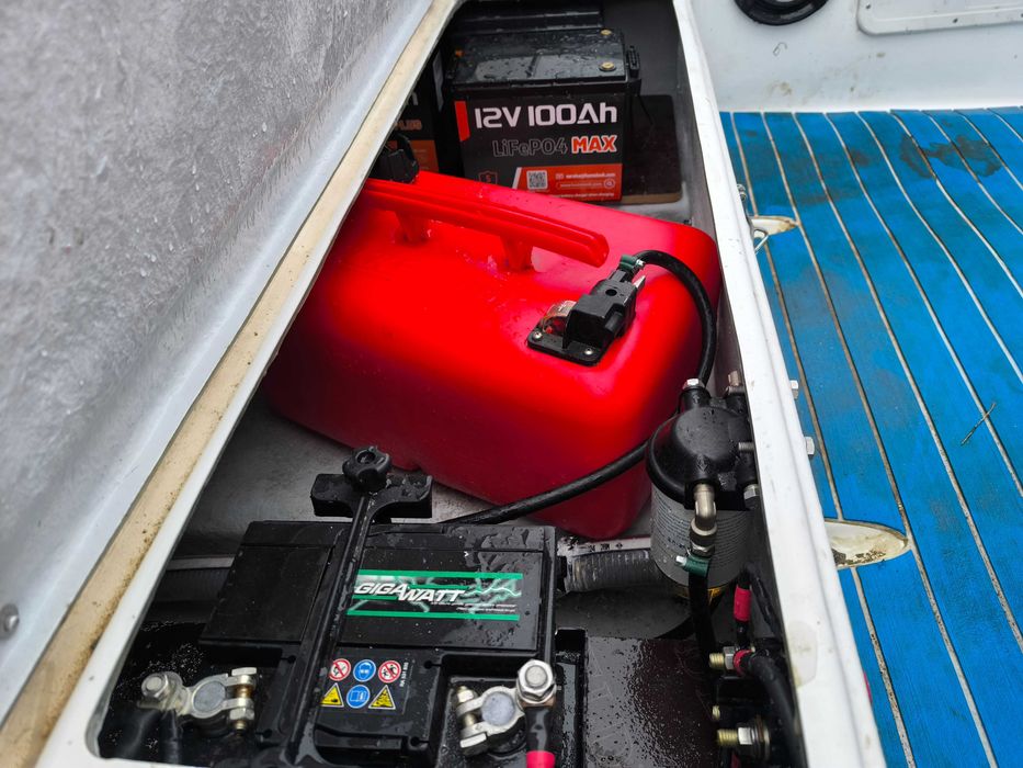 Лодка скопелос кат 400