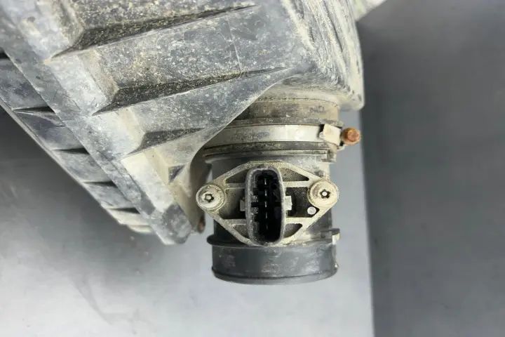 Carcasa filtru aer 55355095 55355095 Opel Astra 2005