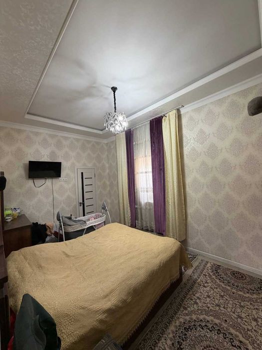 Юнусобод Авлийо Ота  3,6 сотик Яшаш учун курилган ховли Сотилади.