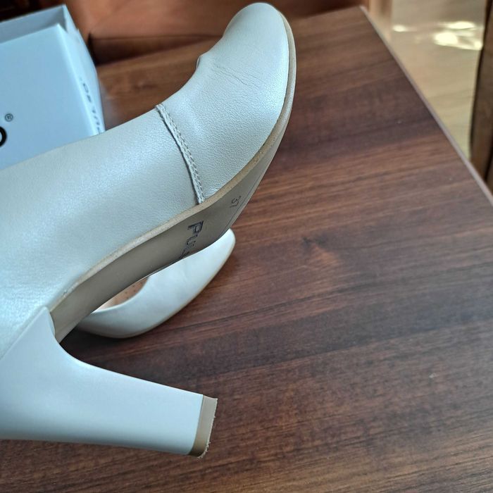 Pantofi nude piele marime 37