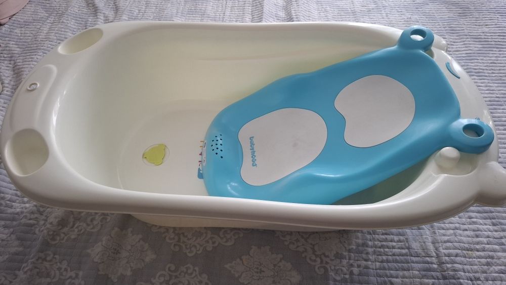 Ванночка для купания от рождения до 3-4л
