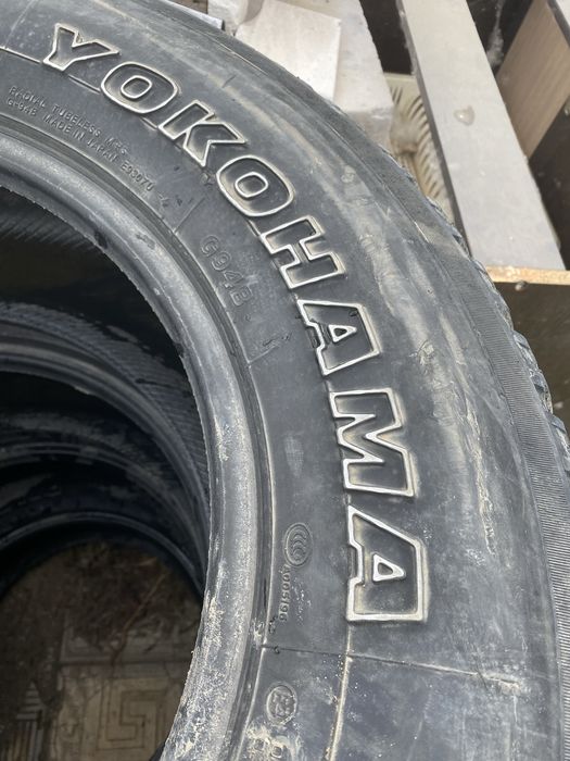 Продам шины 285/65 R17 YOKOHAMA