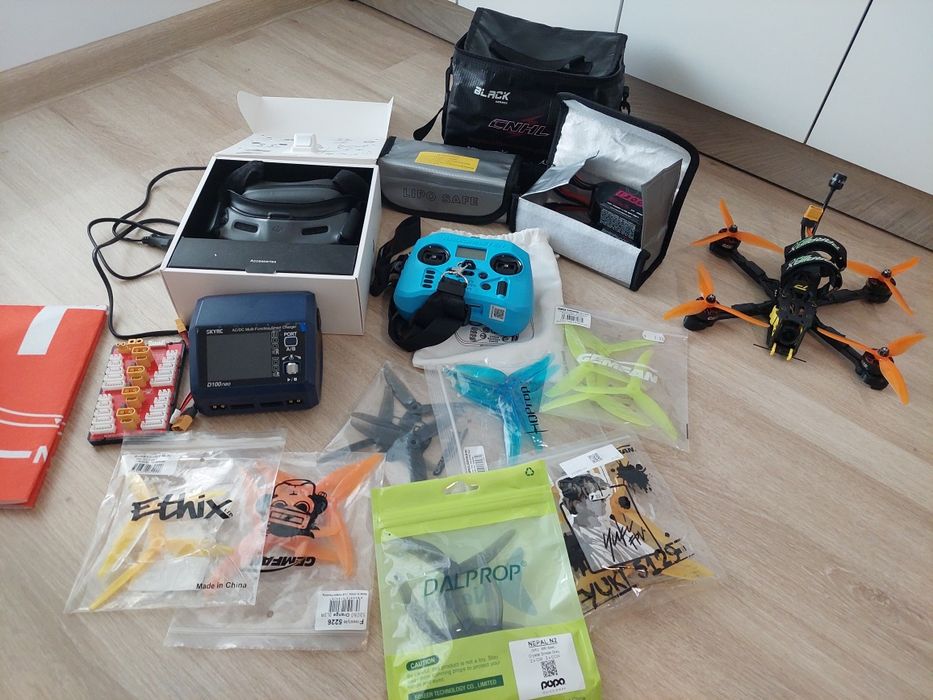 Valkyrie drone ELRS с GPS, очила, контролер и всичко необходимо