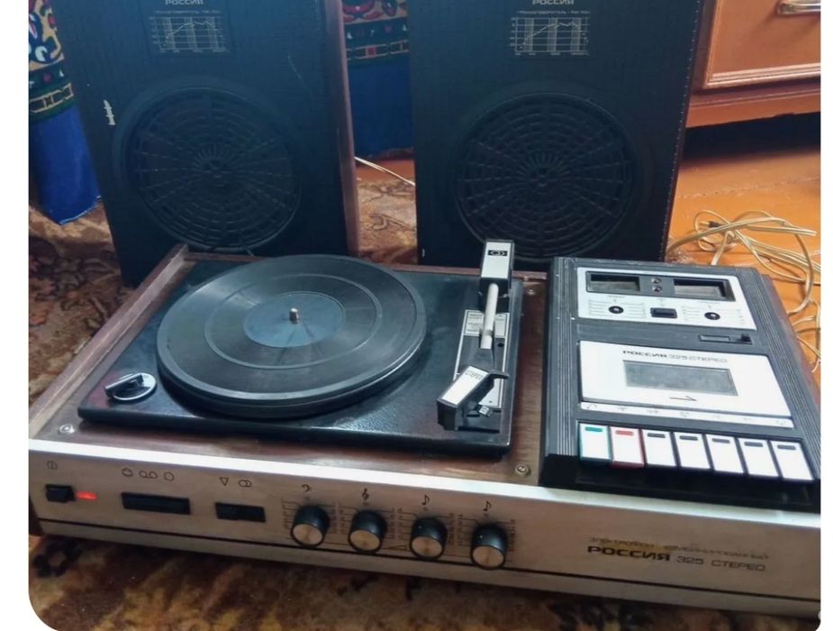 Электрофон с 2 калонками