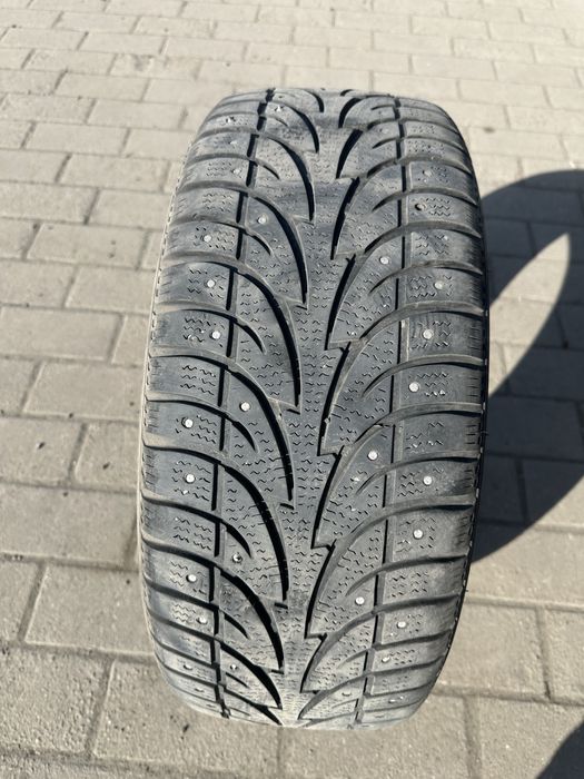 Продам шины roadx 215/55/17