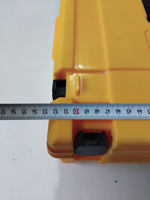 Пистолет за горещ въздух 2 L-BOXX и 2 зарядни