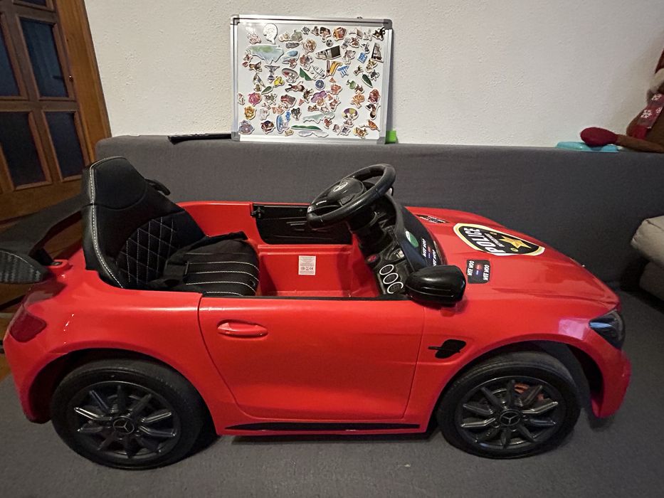 Masinuta electrica 1-4 ani