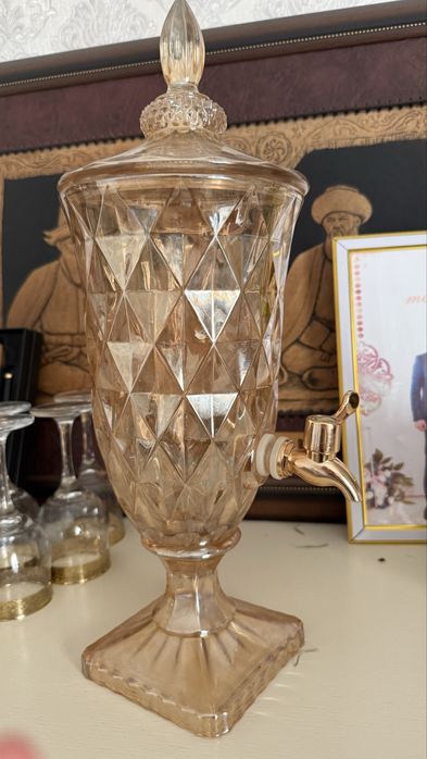 Продам кувшин для компота/сока