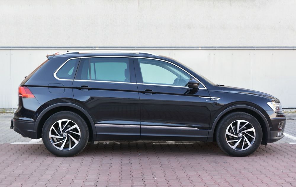 Volkswagen Tiguan R-Line 2.0 TDI /2019/Unic Proprietar de Nou/Virtual Cockpit/LED
