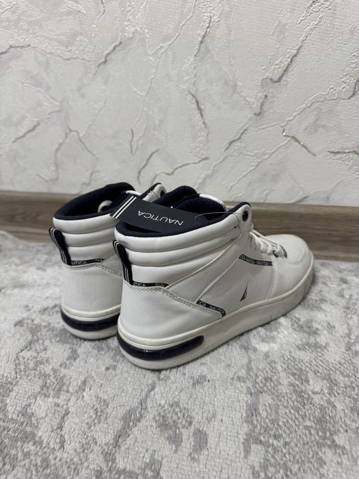 Кроссовки Nautica
