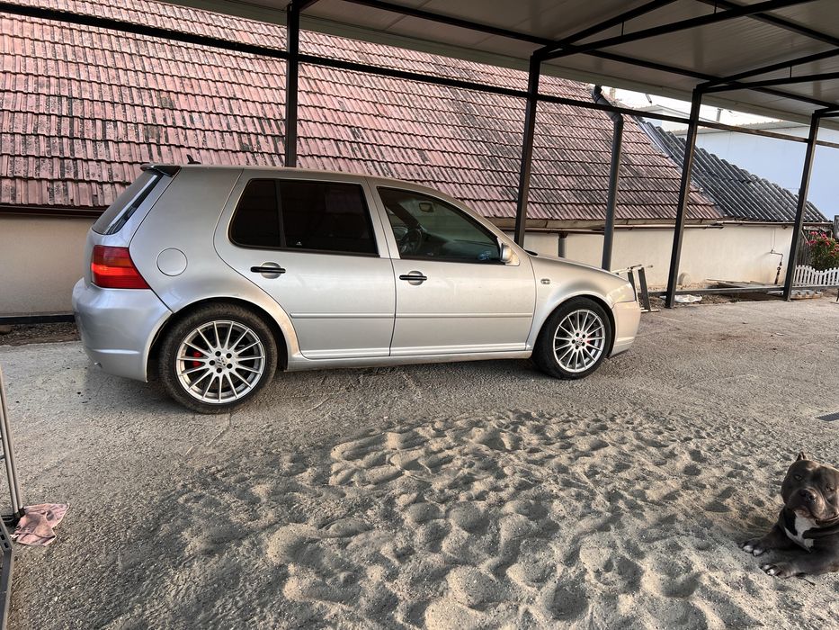 Golf 4 1.8t+gpl 210cp kit r32/ accept si schimburi cu 4x4/alte masini