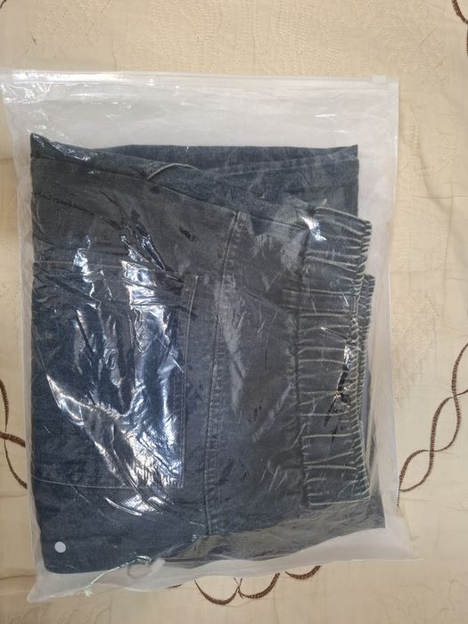 Продам Мужские джинсы