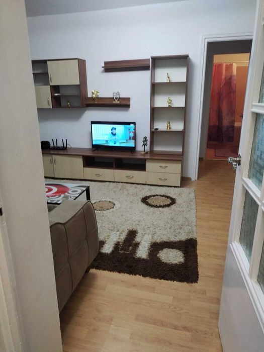 Apartament de inchiriat, Calea Bucuresti(Stomatologie)
