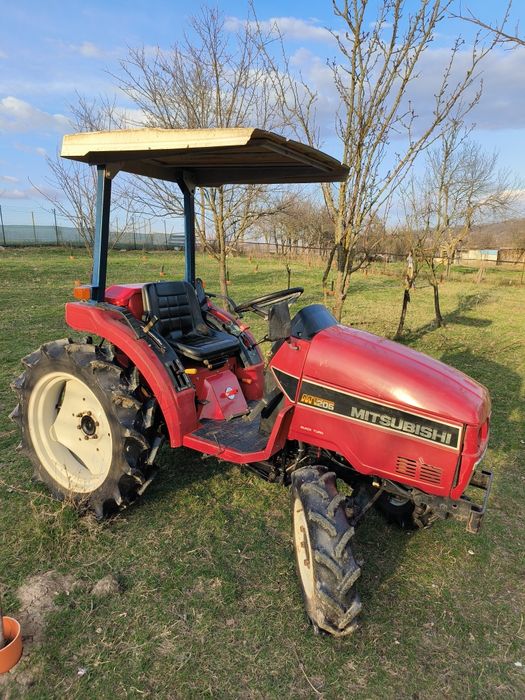 Tractor Mitsubishi MT205 - 20 cai 4x4