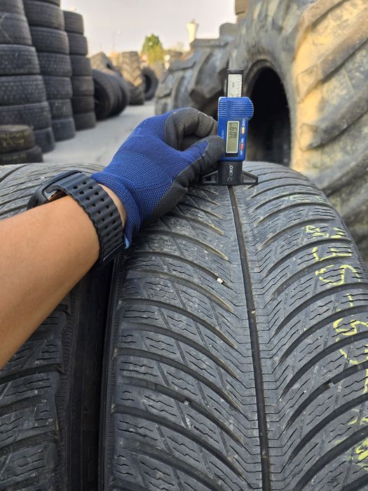 Anvelope de iarna 235-55r17 Michelin