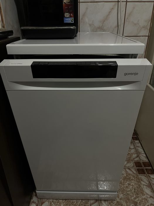 Masina de spalat vase