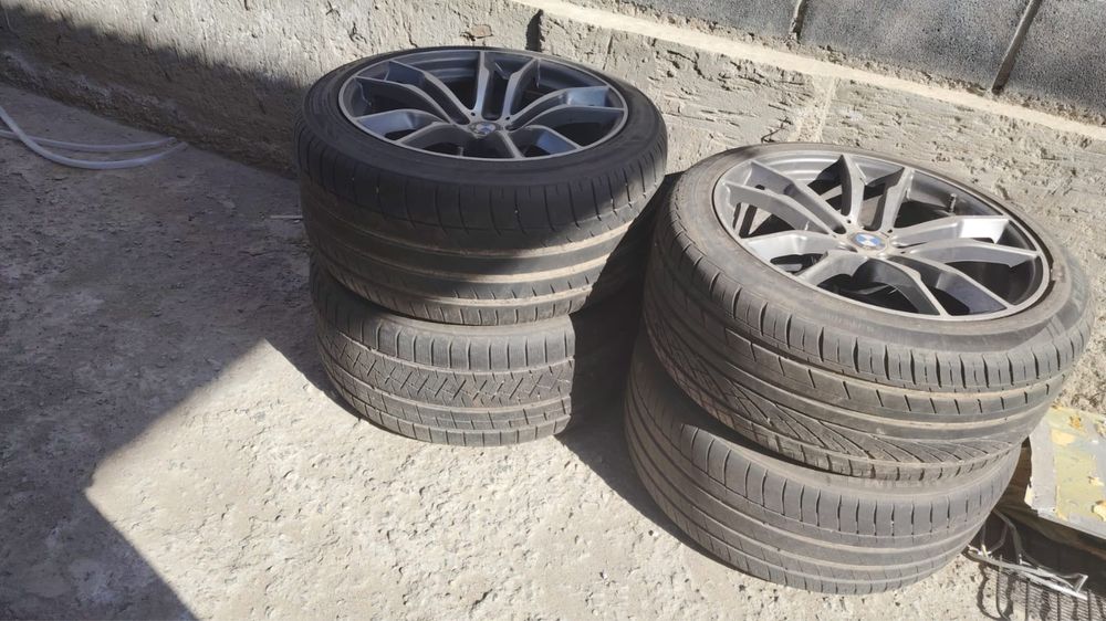 Диски титановые разноразмерные