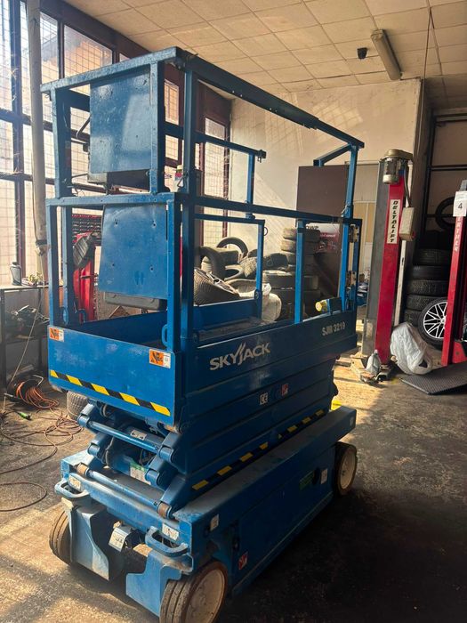 Nacela electrica 8 m de vanzare