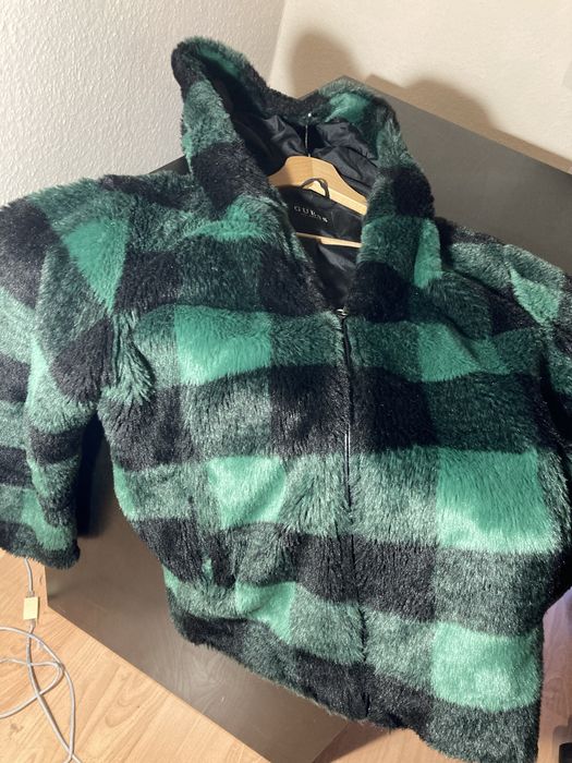 Guess дамско яке размер М