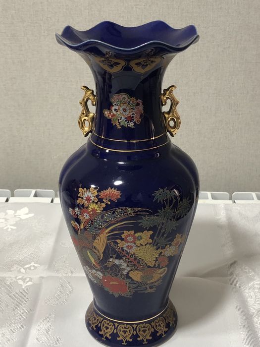 Продаётся ваза для цветов