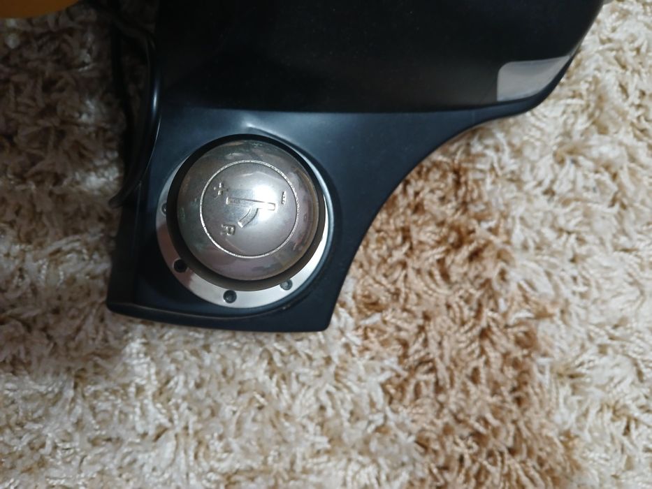 Vând Volan Myria mg7400.Mai multe detalii în privat și descriere!!!