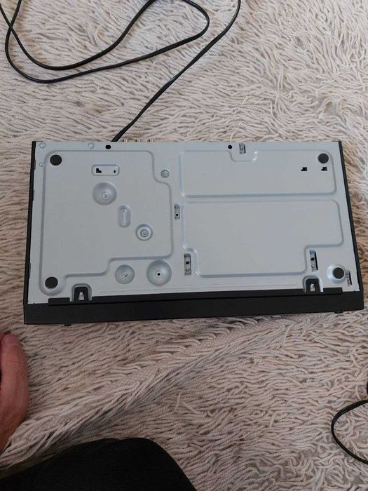 DVD плеър Samsung DVD-P191