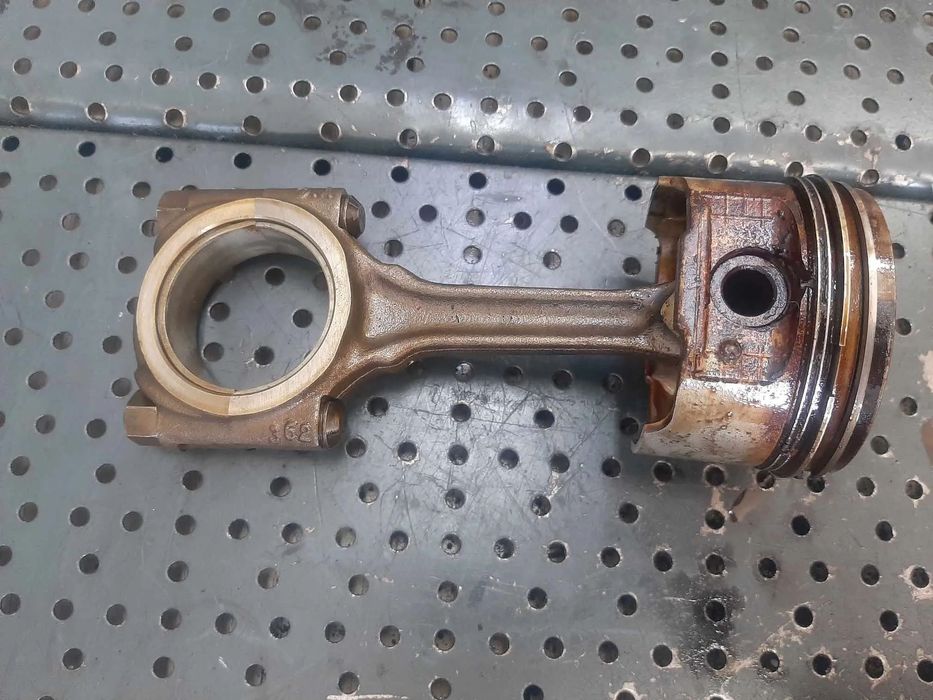 piston cu biela 1.1b hfx peugeot 207 307 citroen c3 c2