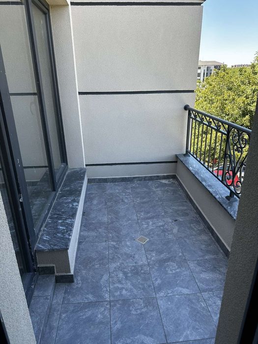 Продава се Двустаен апартамент в Пловдив, Остромила - 69 кв.м за 1522 €/кв.м - Снимка #3