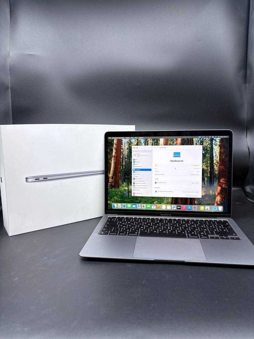 Apple MacBook Air (M1, 2020)