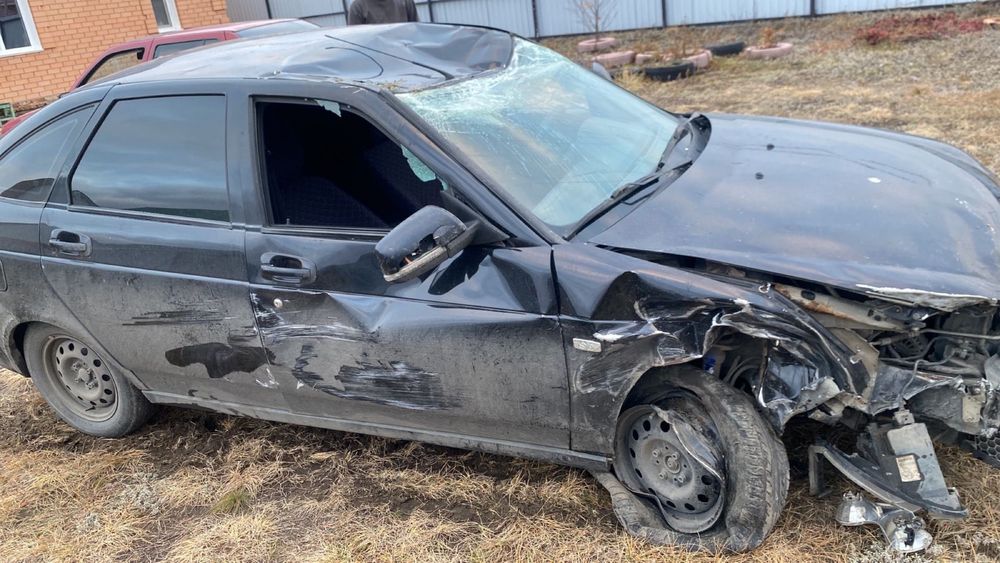 Продам Приору 1