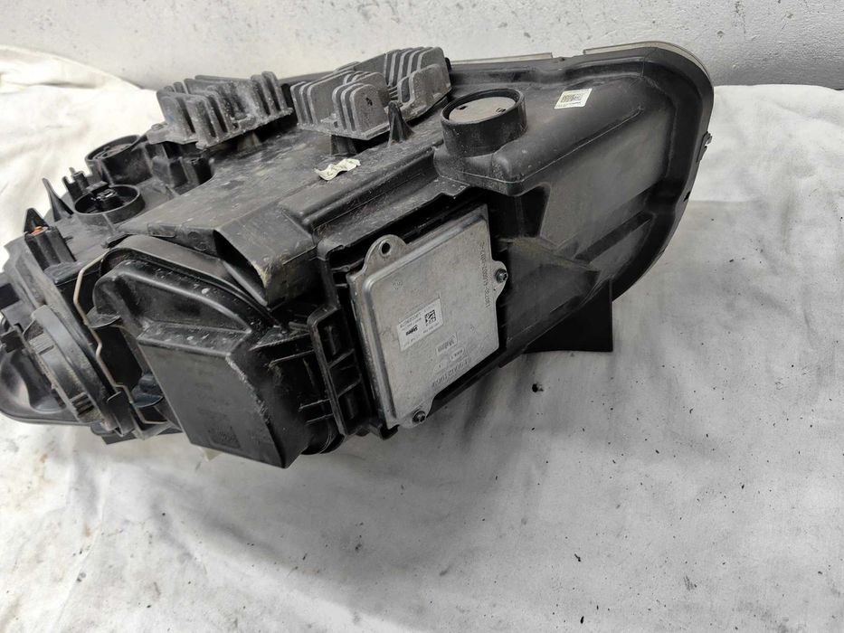 Оригинален фар БМВ Е84  BMW E84 X1 LCI Feis Led Bixenon