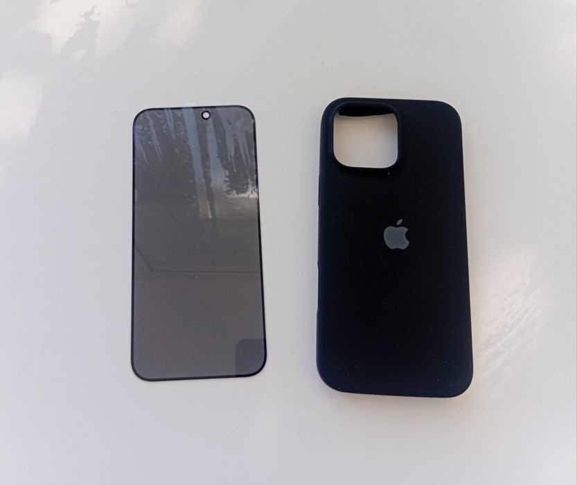 Чехлы для iphone 16 pro max