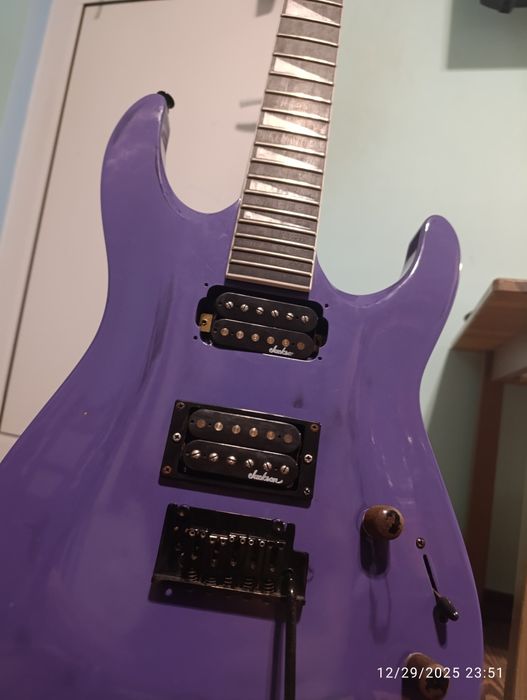 Продавам Jackson js 22 dinky