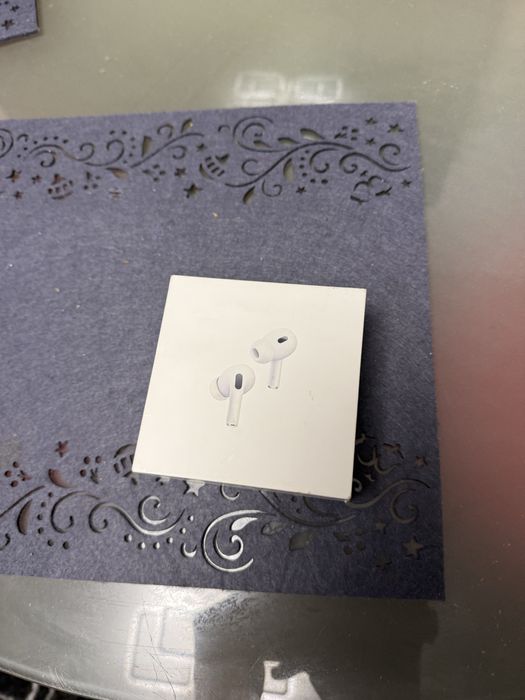 Airpods pro 2nd generation(cablu incarcare USB C) garantie