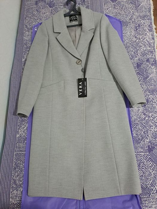 Пальто демисезонное