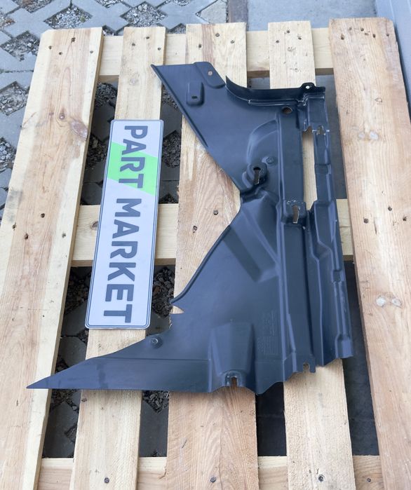Кора под купе AUDI A4 B9 8W0825215E