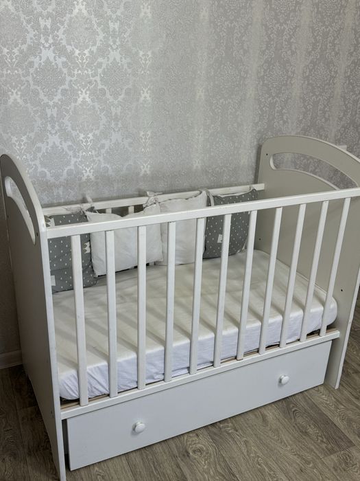 Детский манеж    .