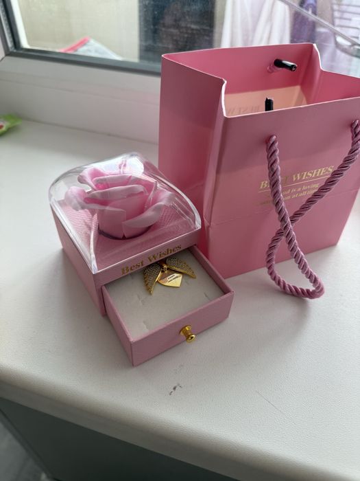 Кулон с крыльями ангела