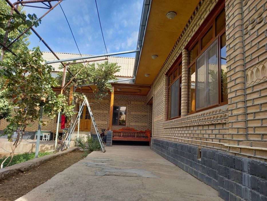 Продаётся дом в умиде