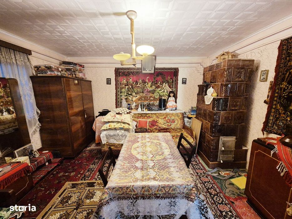 Casă din cărămidă și teren, Piatra-Neamŕ