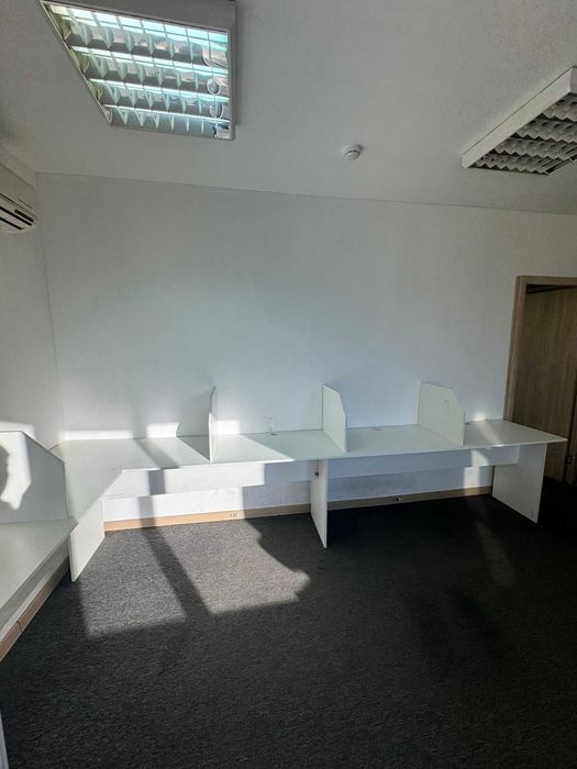 Угловой стол для Call Center с перегородками