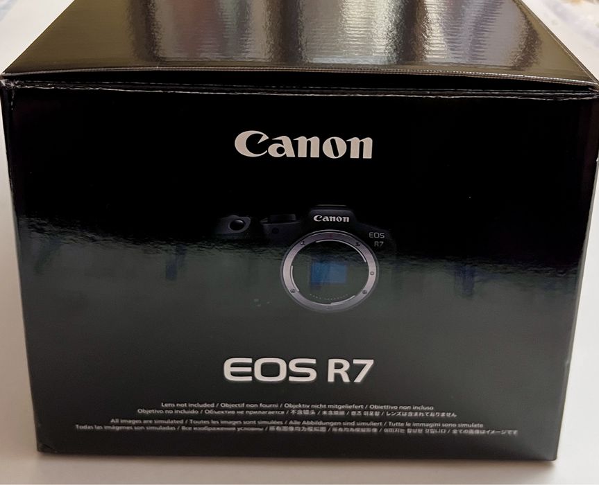 Canon EOS R7 18-150 kit
