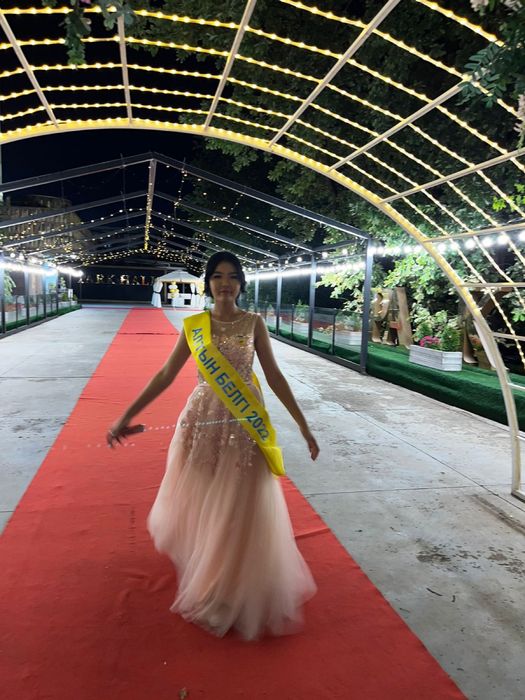 Продам Выпускное платье