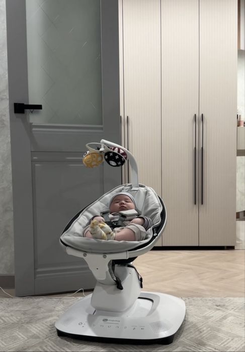 4moms mamaroo5 grey