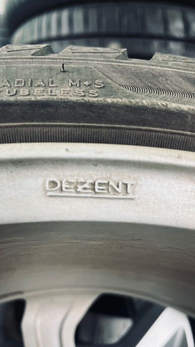 Продавам джанти с гуми зимни