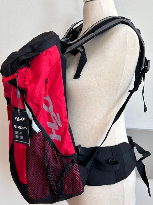 H2O нова туристическа /спортна раница